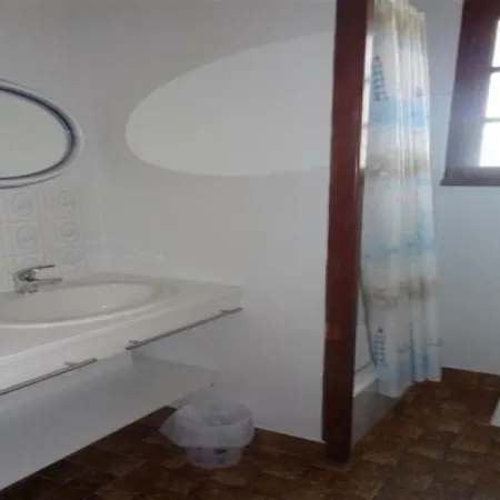 House Agreable Maisonnette Studio Avec Jardin Pour Quatre Personnes Maximum A Sur Mer Sud Vendee Micro Climat. 1 度假居 滨海拉福特