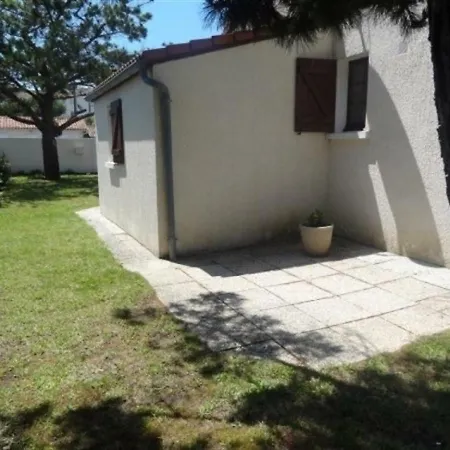 House Agreable Maisonnette Studio Avec Jardin Pour Quatre Personnes Maximum A Sur Mer Sud Vendee Micro Climat. 1 滨海拉福特